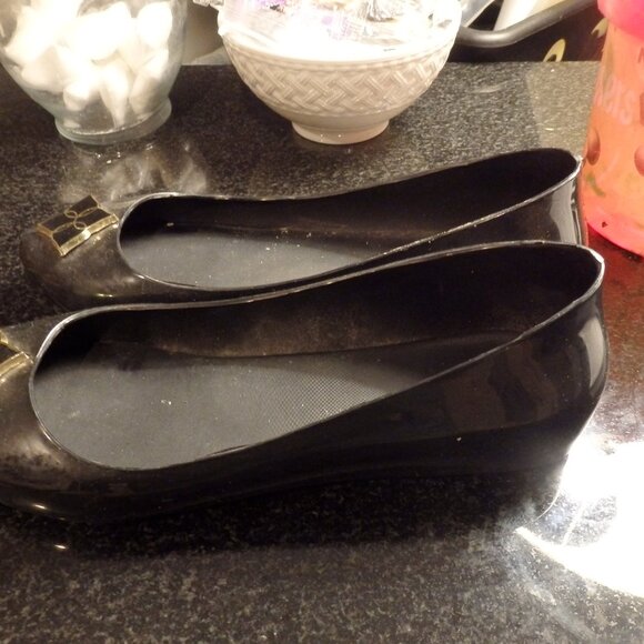 Black DAV rain ballet slip ons size 9 - Picture 2 of 3